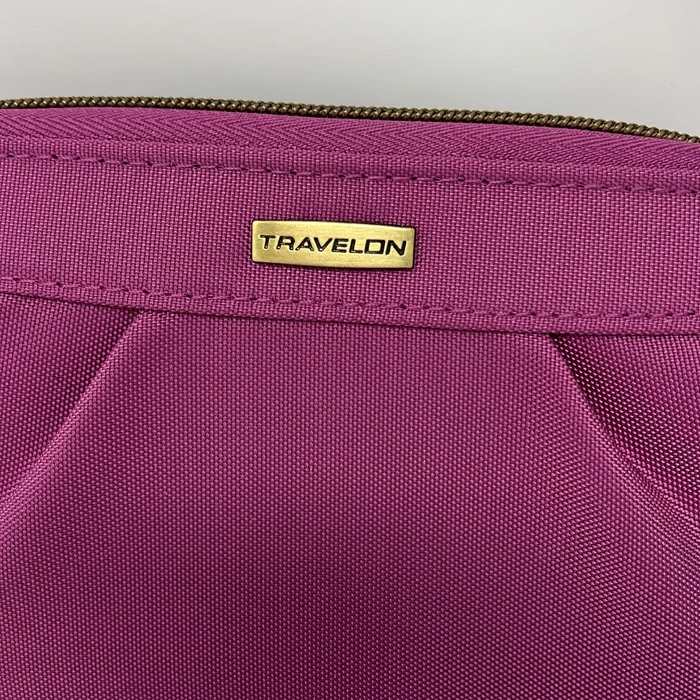 TRAVELON Wristlet RFID Signature Purple  Pleated Double Zip Clutch